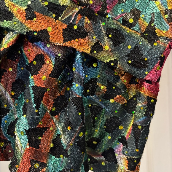 Colorful Patterned Button-Up sparkle - Picture 9 of 9